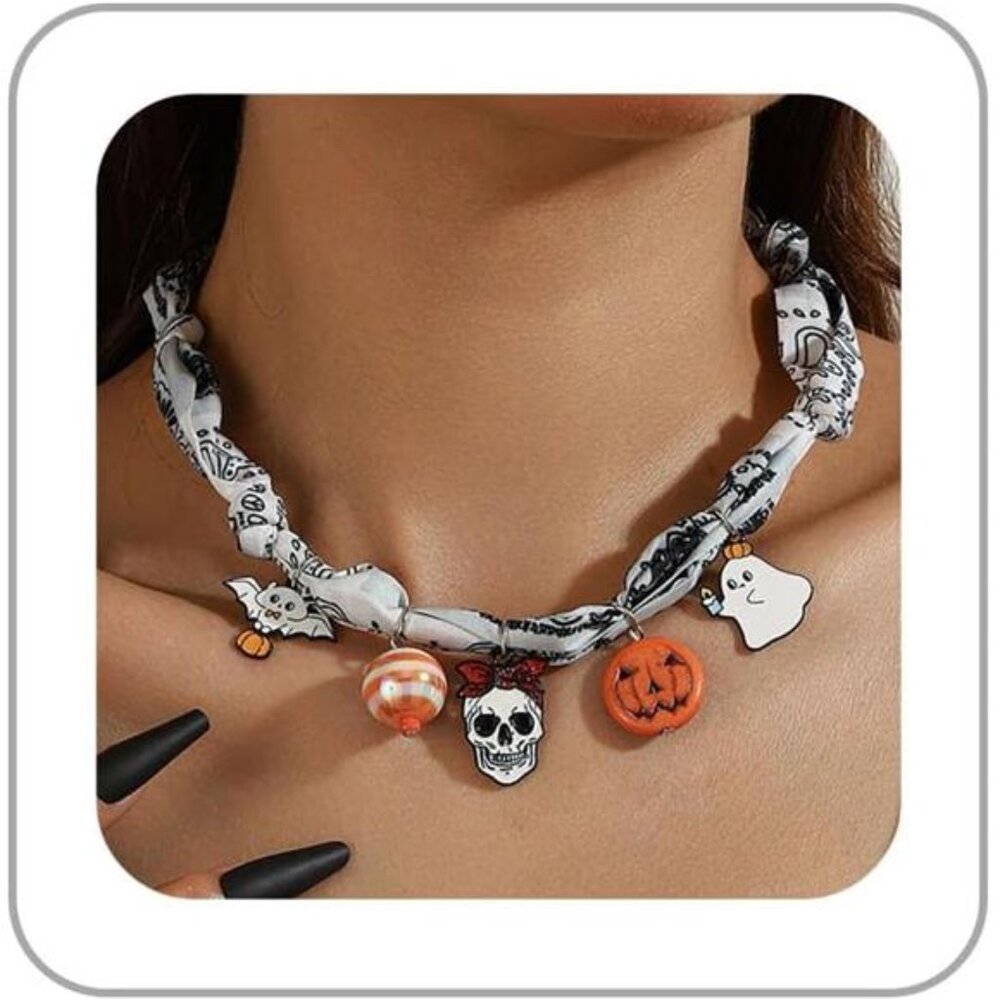 Boho Silk Scarf Necklace with Pendant Charm – Vintage Bandana Choker